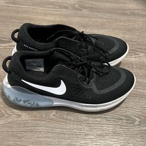 Nike Joyride Run Shoes